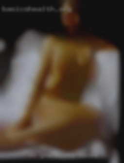 Do you wives nudes like kinky or vanilla?